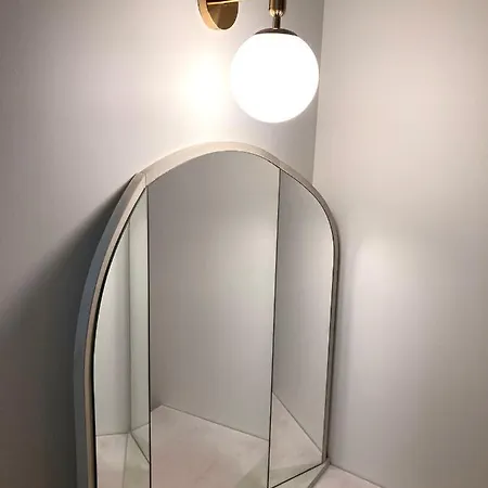 Serene Sixteen - Centre Apartment Valence (Drome)