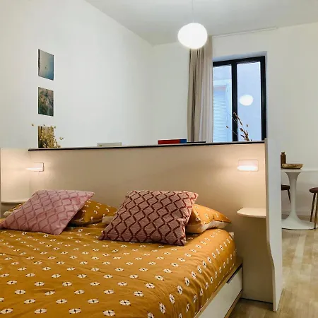 Serene Sixteen - Centre Valence