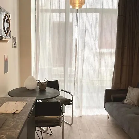 Apartment Serene Sixteen - Centre